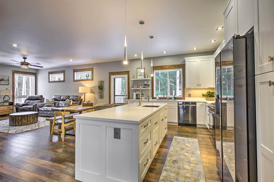 House (2 Bedrooms) | Interior