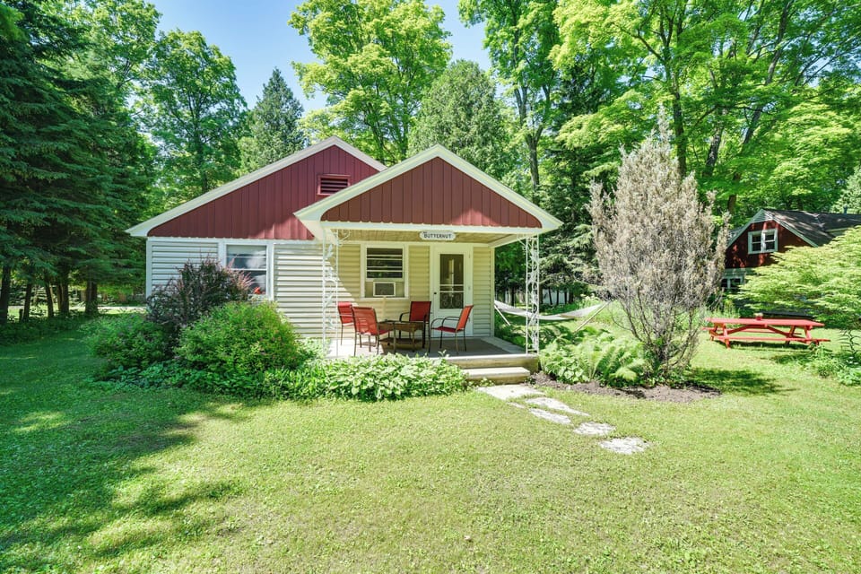 Cottage (2 Bedrooms) | Interior
