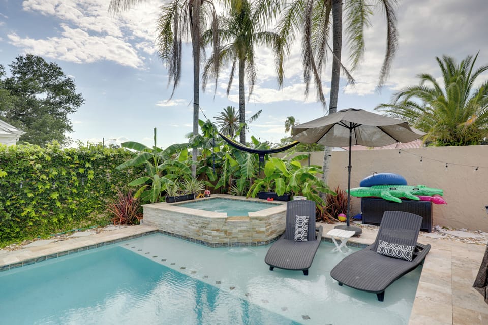 Apartment (1 Bedroom) | Interior