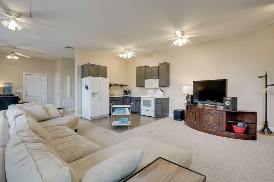 Apartment (1 Bedroom) | Interior
