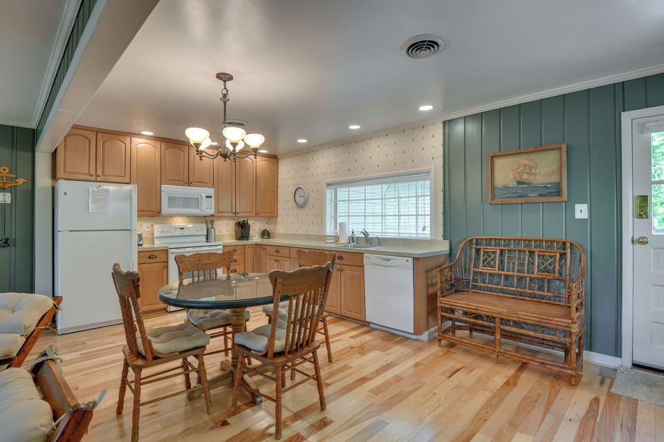 Cottage (3 Bedrooms) | Interior