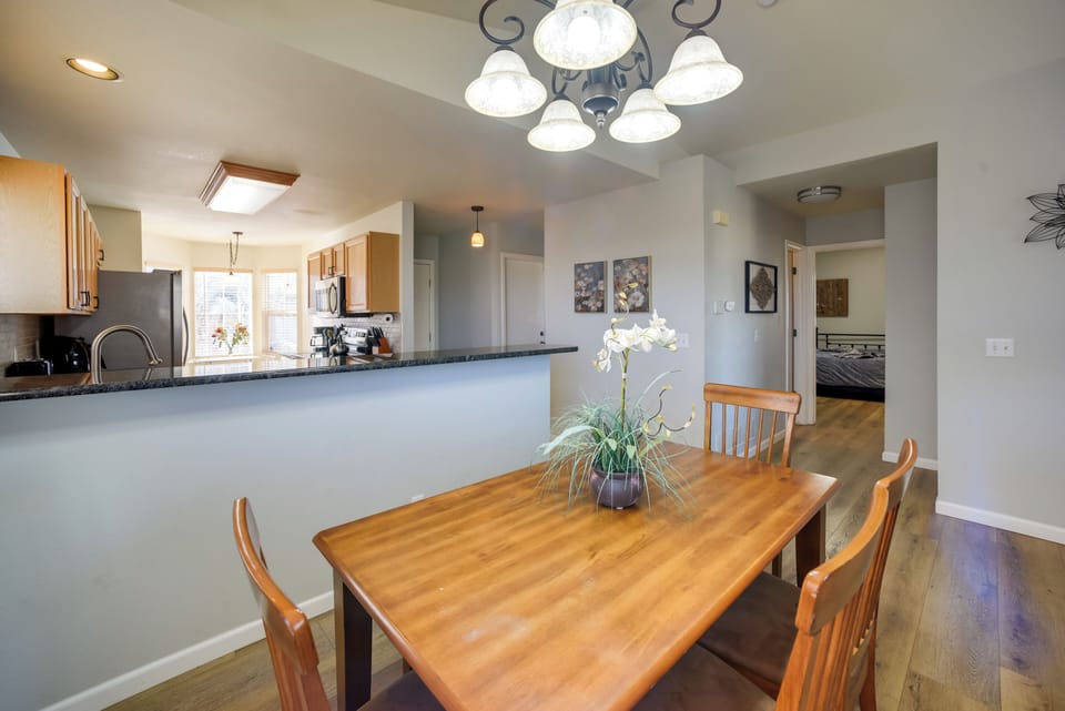 House (4 Bedrooms) | Interior