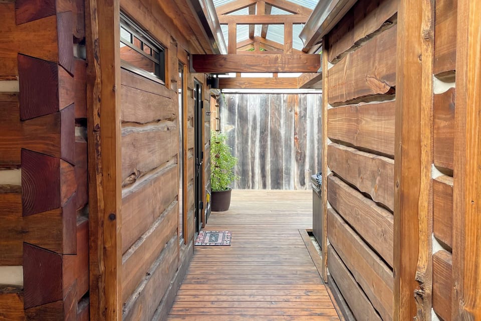 House (1 Bedroom) | Interior