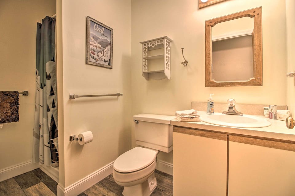 2-story Townhouse - 1 Mi to Killington Ski Area! Apartment in Mendon