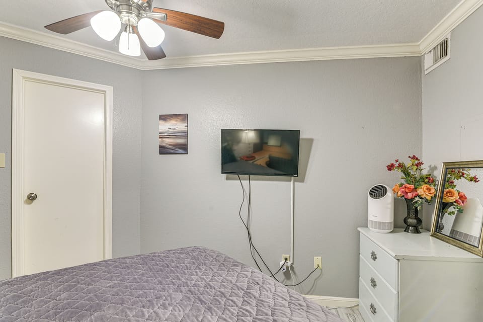 Apartment (1 Bedroom) | Interior