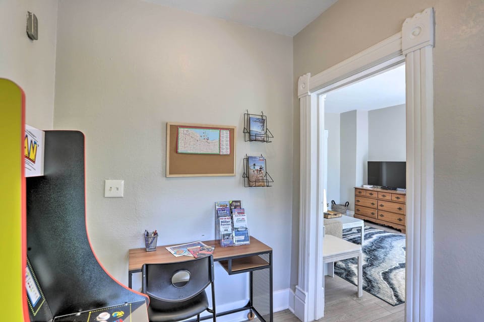 House (2 Bedrooms) | Interior