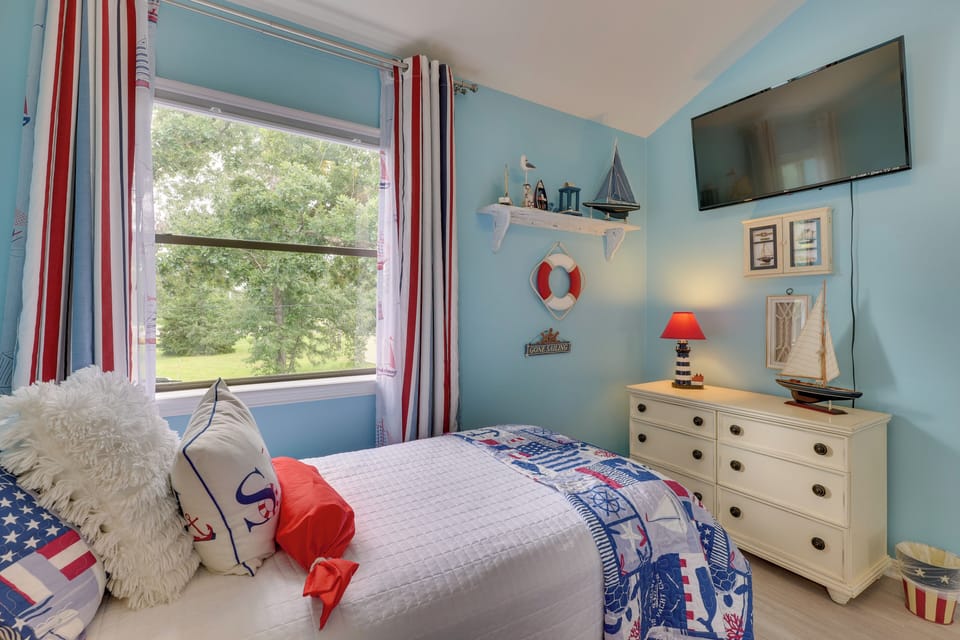 House (5 Bedrooms) | Interior