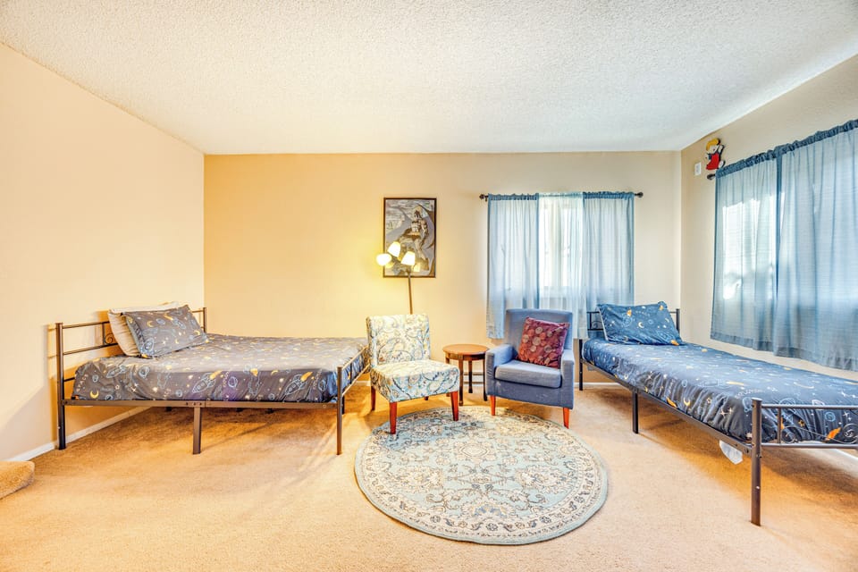 House (3 Bedrooms) | Interior
