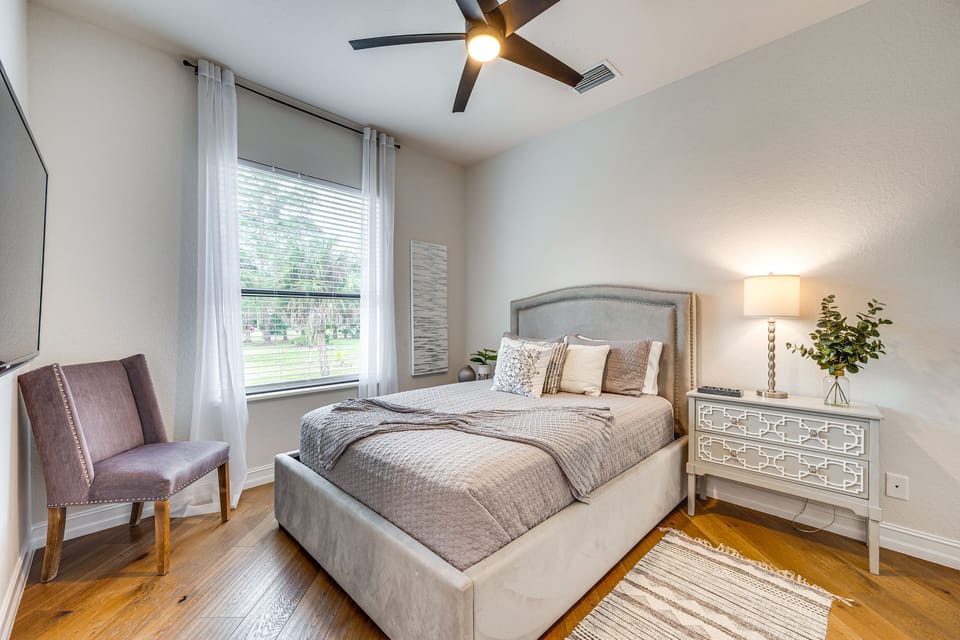 House (5 Bedrooms) | Interior