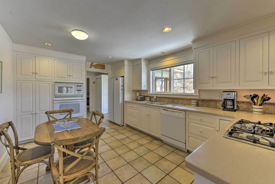 Cottage (2 Bedrooms) | Interior