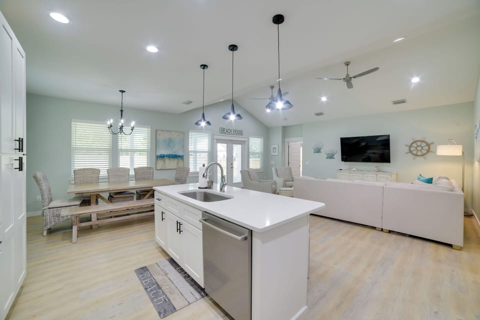 House (3 Bedrooms) | Interior