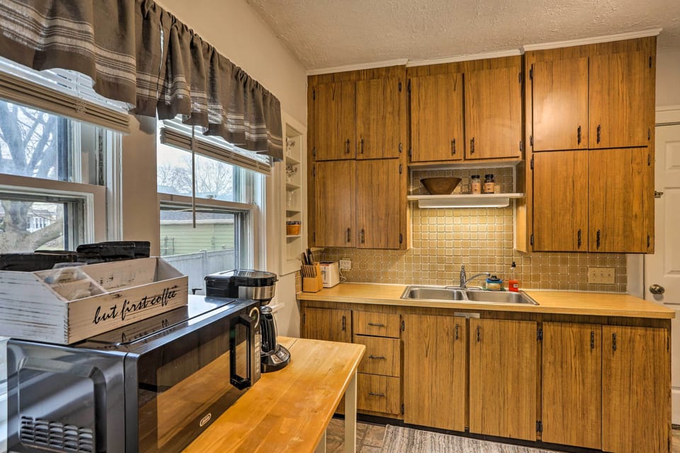 House (2 Bedrooms) | Interior