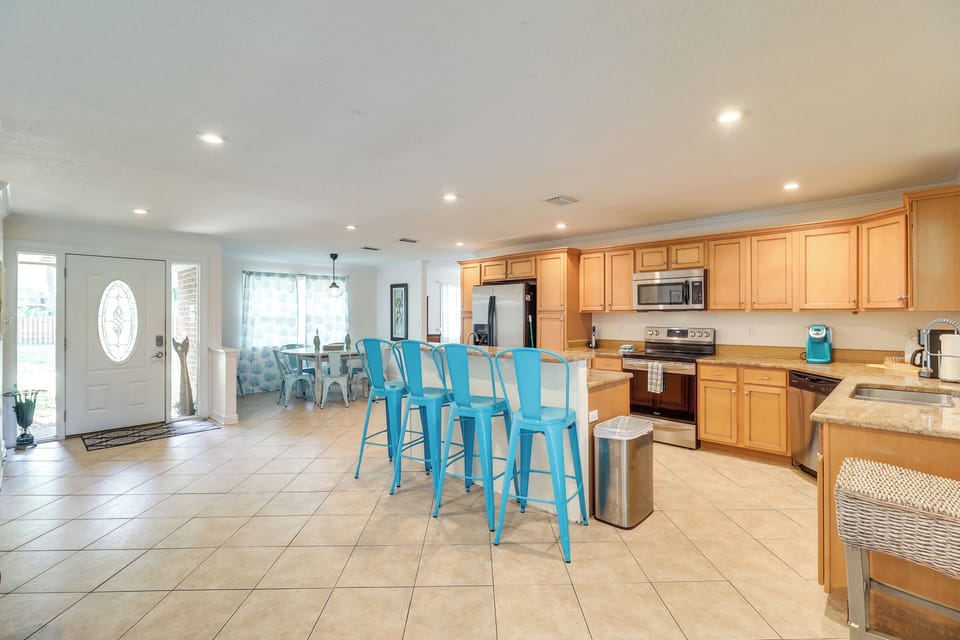 House (4 Bedrooms) | Interior