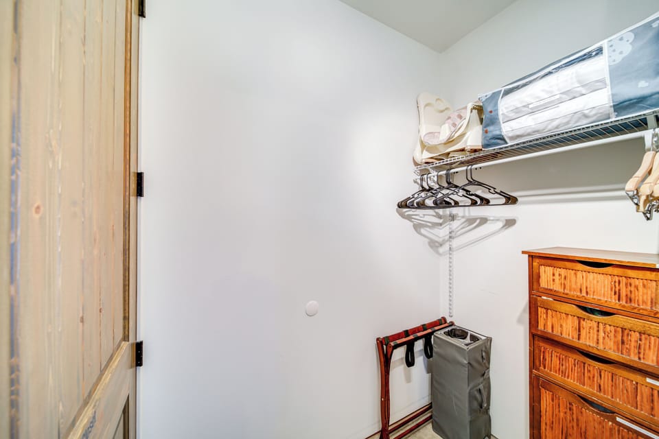 Cottage (2 Bedrooms) | Interior