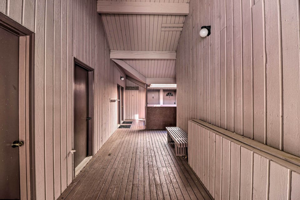 Apartment (0 Bedroom) | Interior