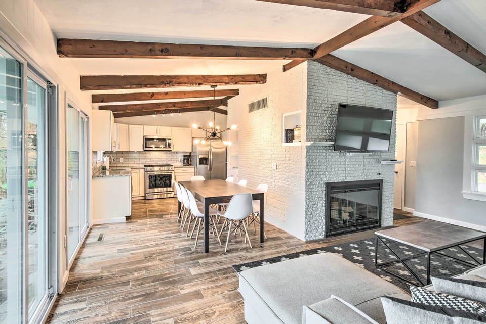 House (4 Bedrooms) | Interior