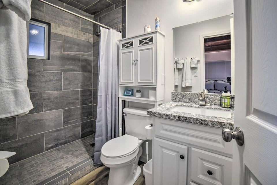 Gateway to Mt Rose Ski! Reno Home w/ Fireplace Cottage in Reno