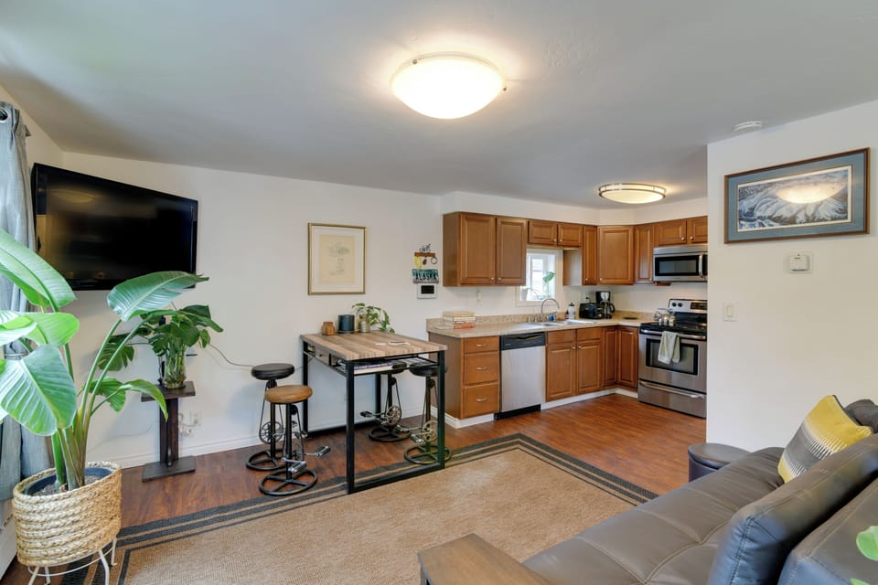 House (2 Bedrooms) | Interior