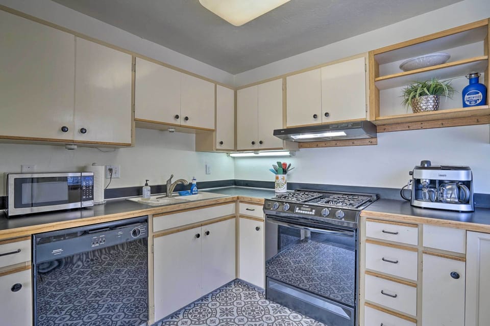 House (1 Bedroom) | Interior