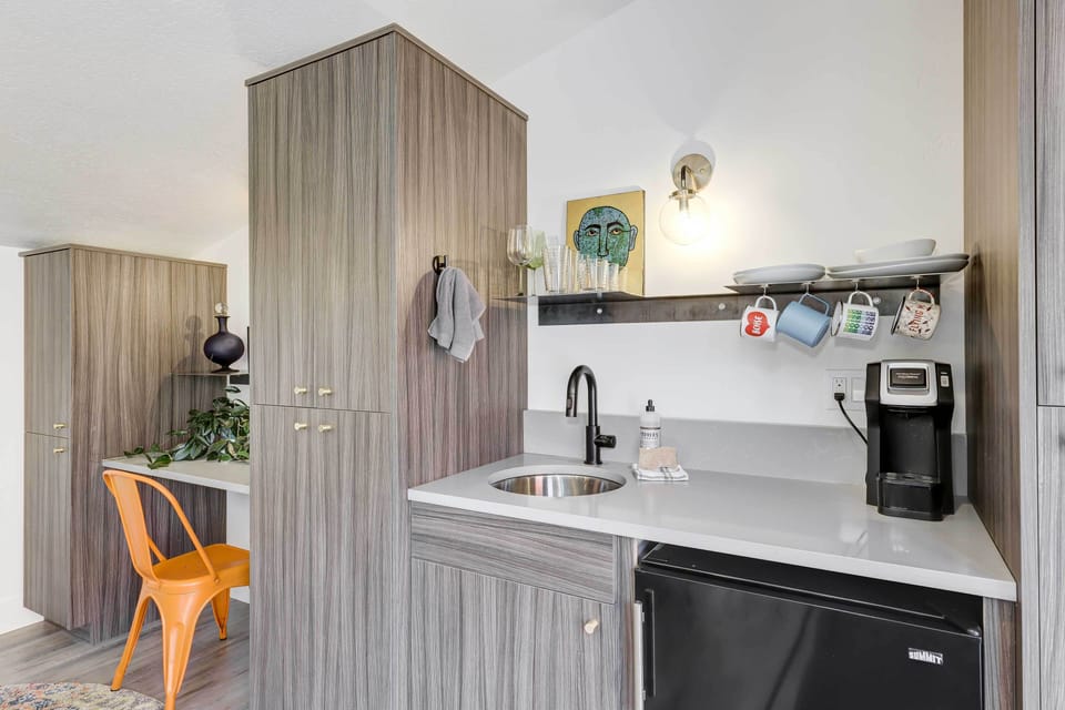 Apartment (1 Bedroom) | Interior
