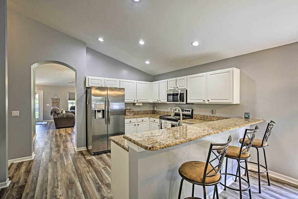House (3 Bedrooms) | Interior