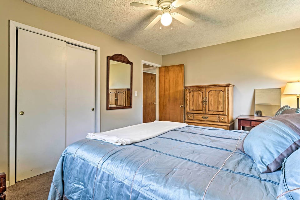 House (2 Bedrooms) | Interior