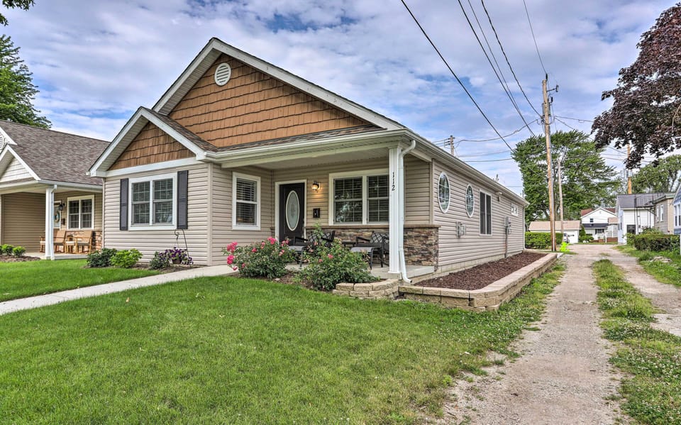 House (3 Bedrooms) | Front of property
