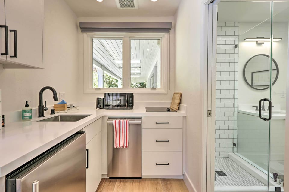 Apartment (0 Bedroom) | Interior