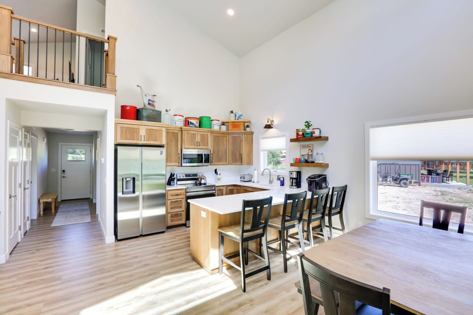 House (3 Bedrooms) | Interior