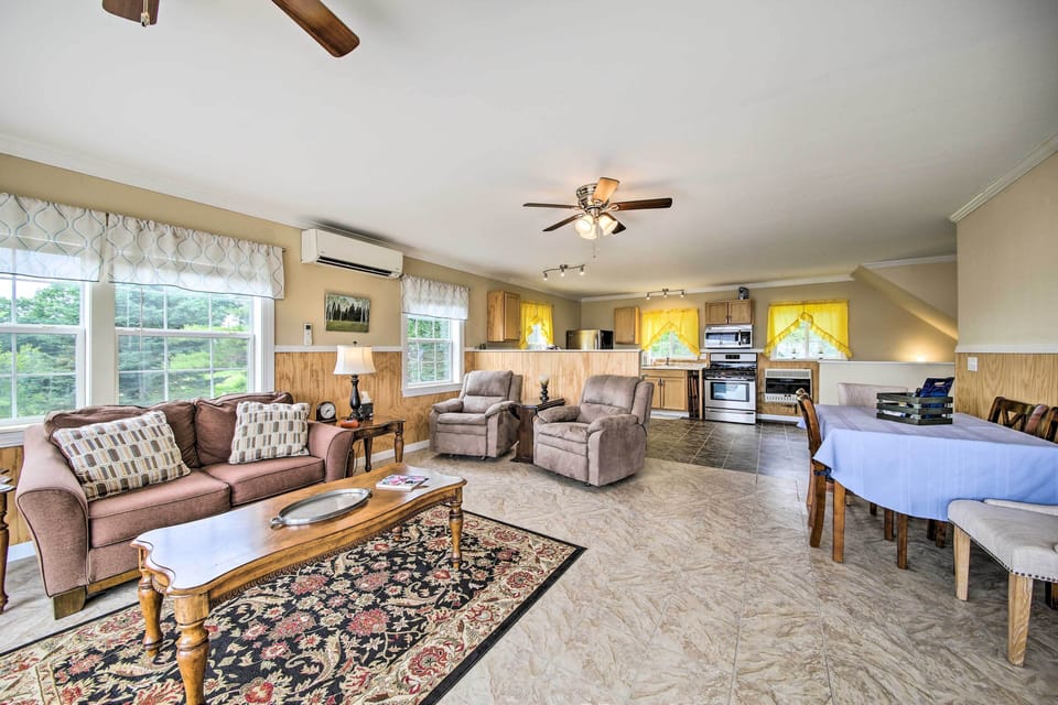 House (3 Bedrooms) | Interior