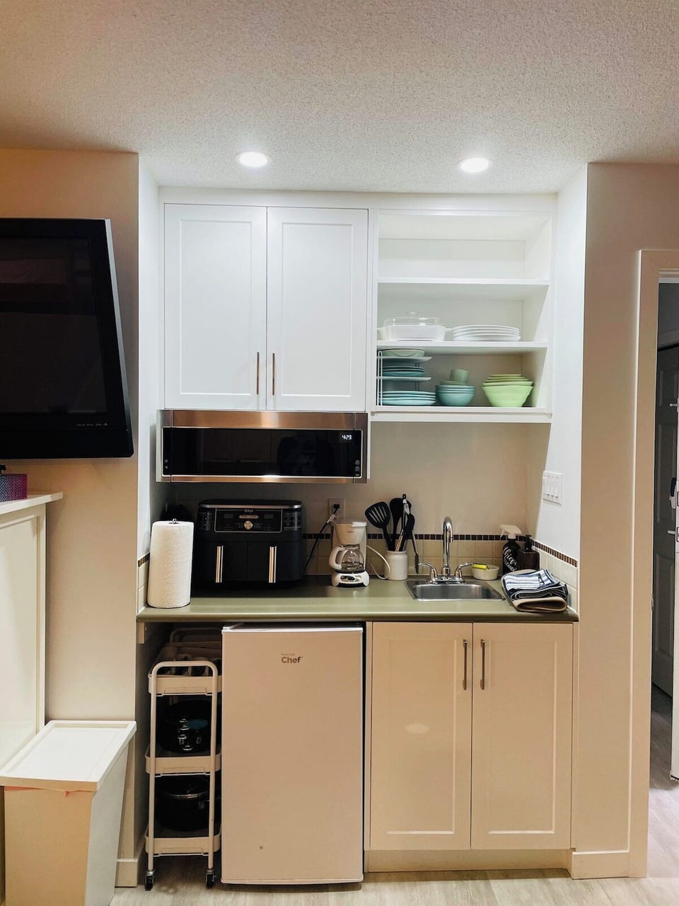 Full Kitchen B unit