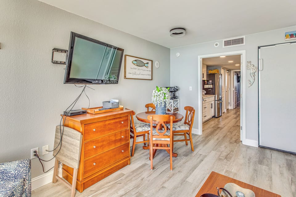 Apartment (1 Bedroom) | Interior