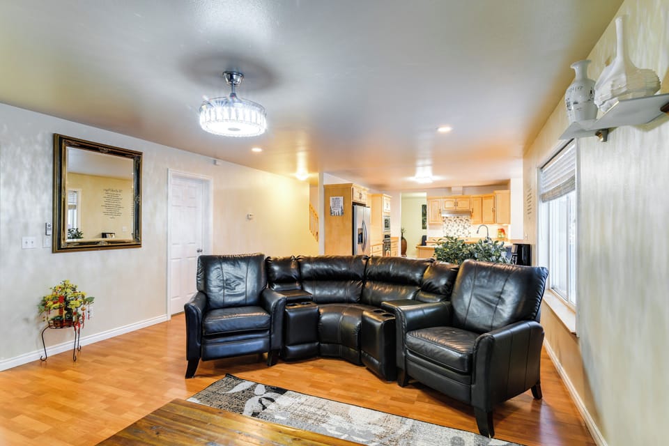 House (4 Bedrooms) | Interior