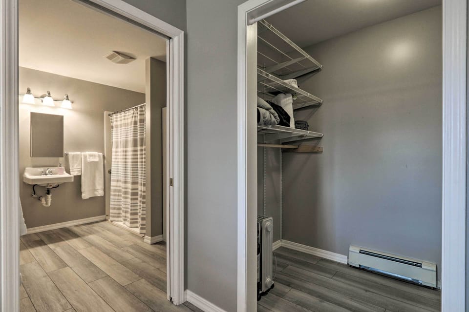Apartment (1 Bedroom) | Interior