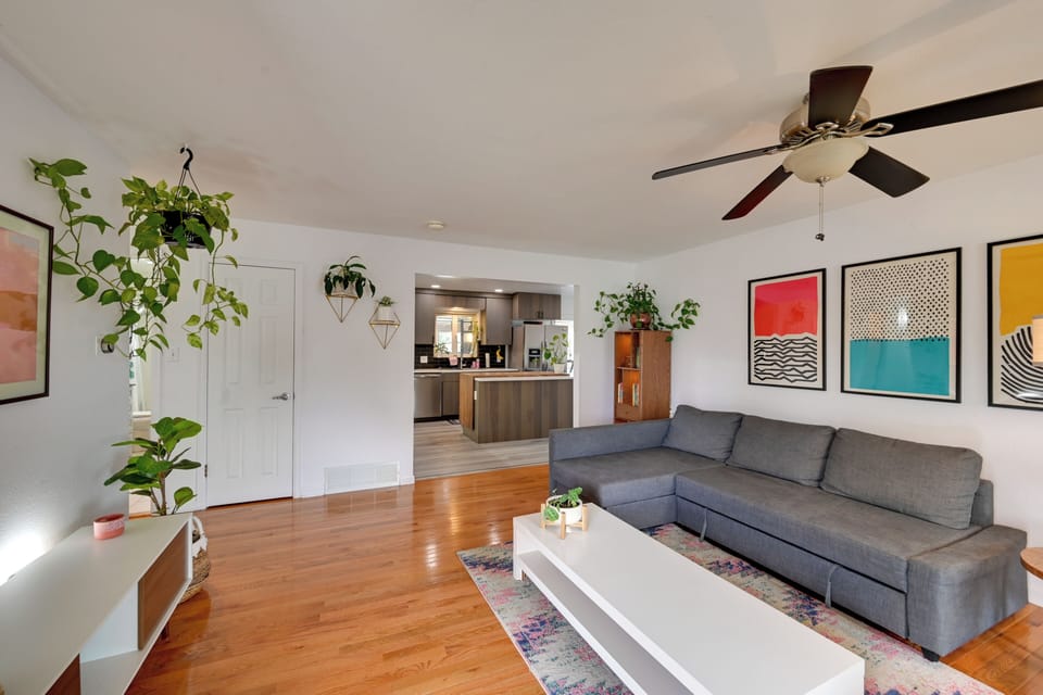 House (3 Bedrooms) | Interior