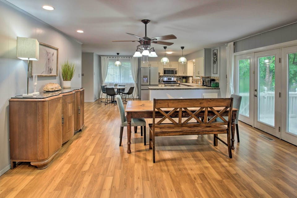 House (4 Bedrooms) | Interior