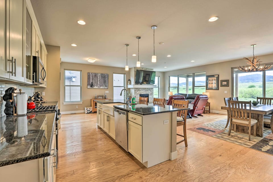 House (2 Bedrooms) | Interior