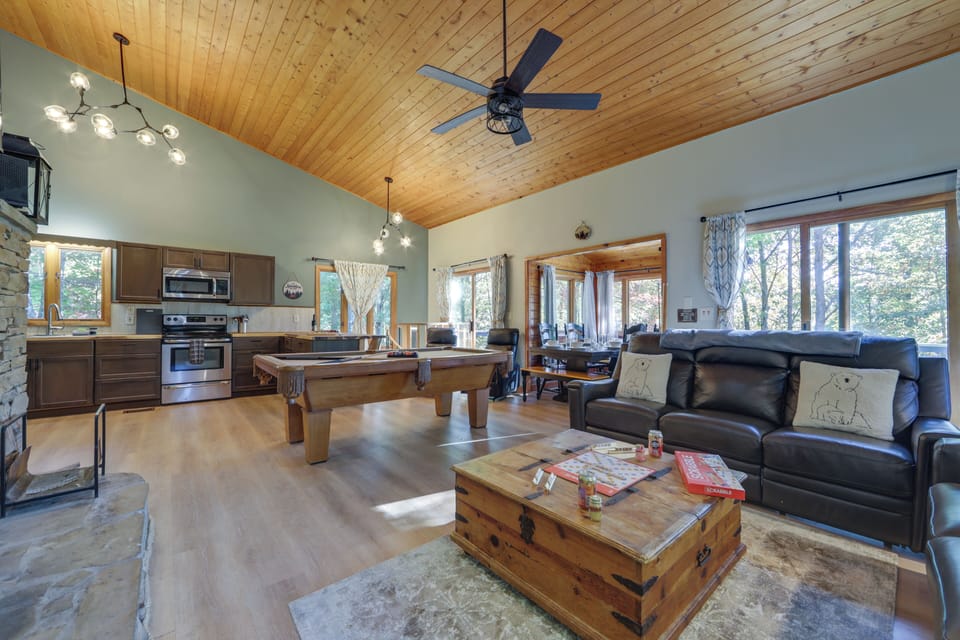 House (2 Bedrooms) | Interior