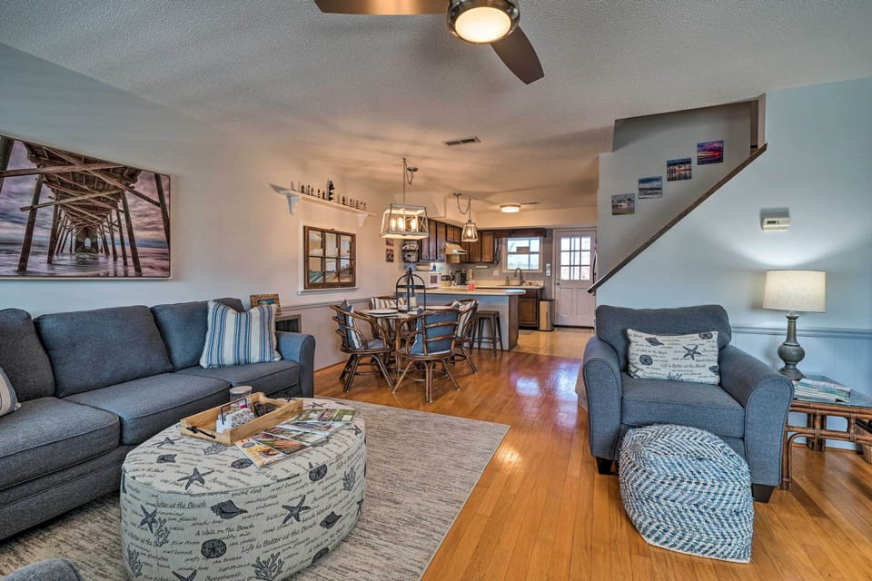 Apartment (2 Bedrooms) | Front of property