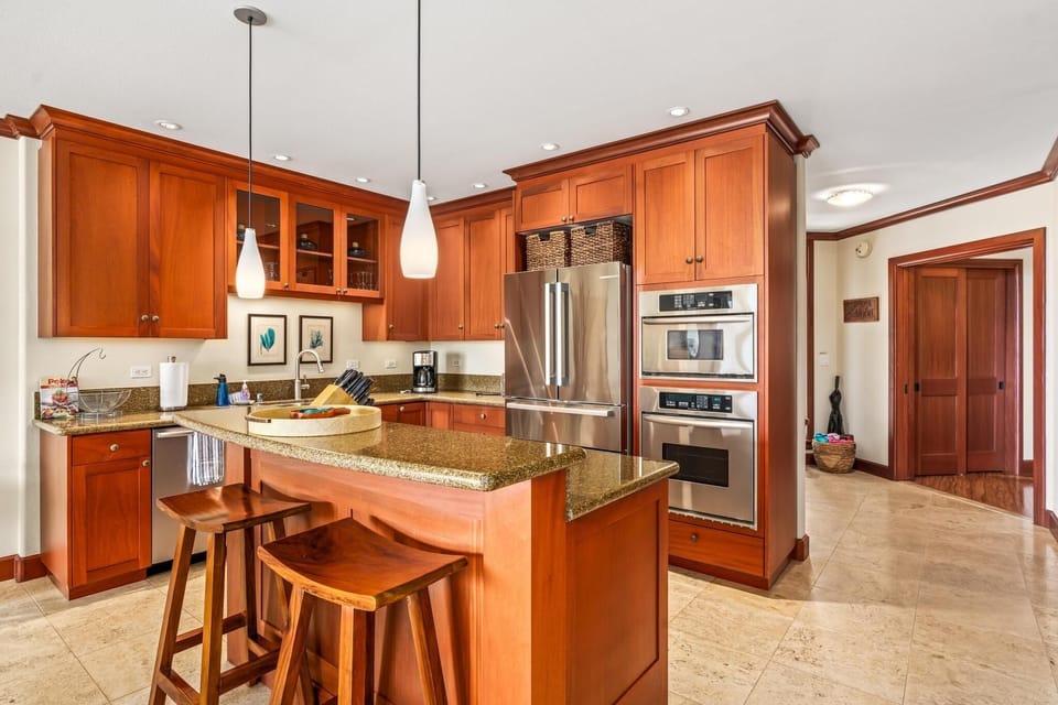 Condo, 2 Bedrooms | Private kitchen | Coffee/tea maker, fridge, oven, toaster