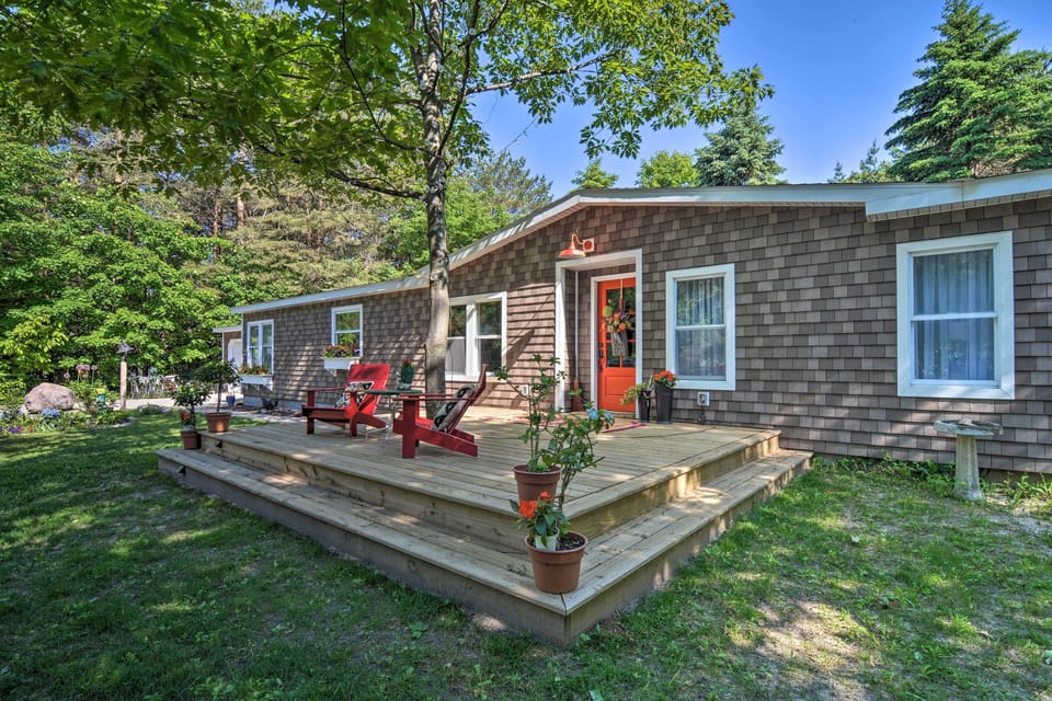 House (3 Bedrooms) | Front of property