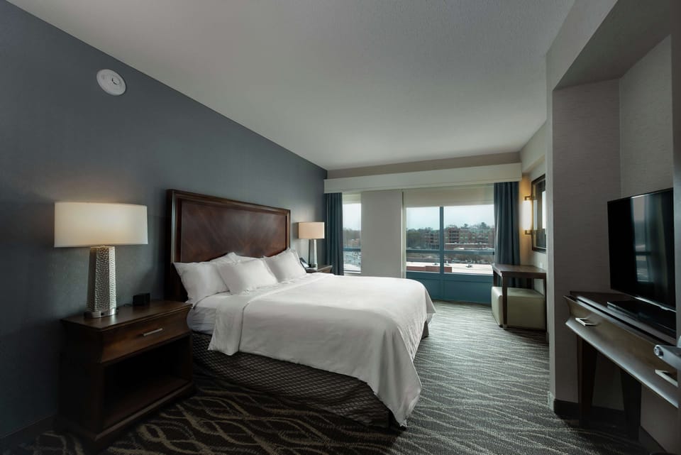 1 bedroom, hypo-allergenic bedding, in-room safe, desk