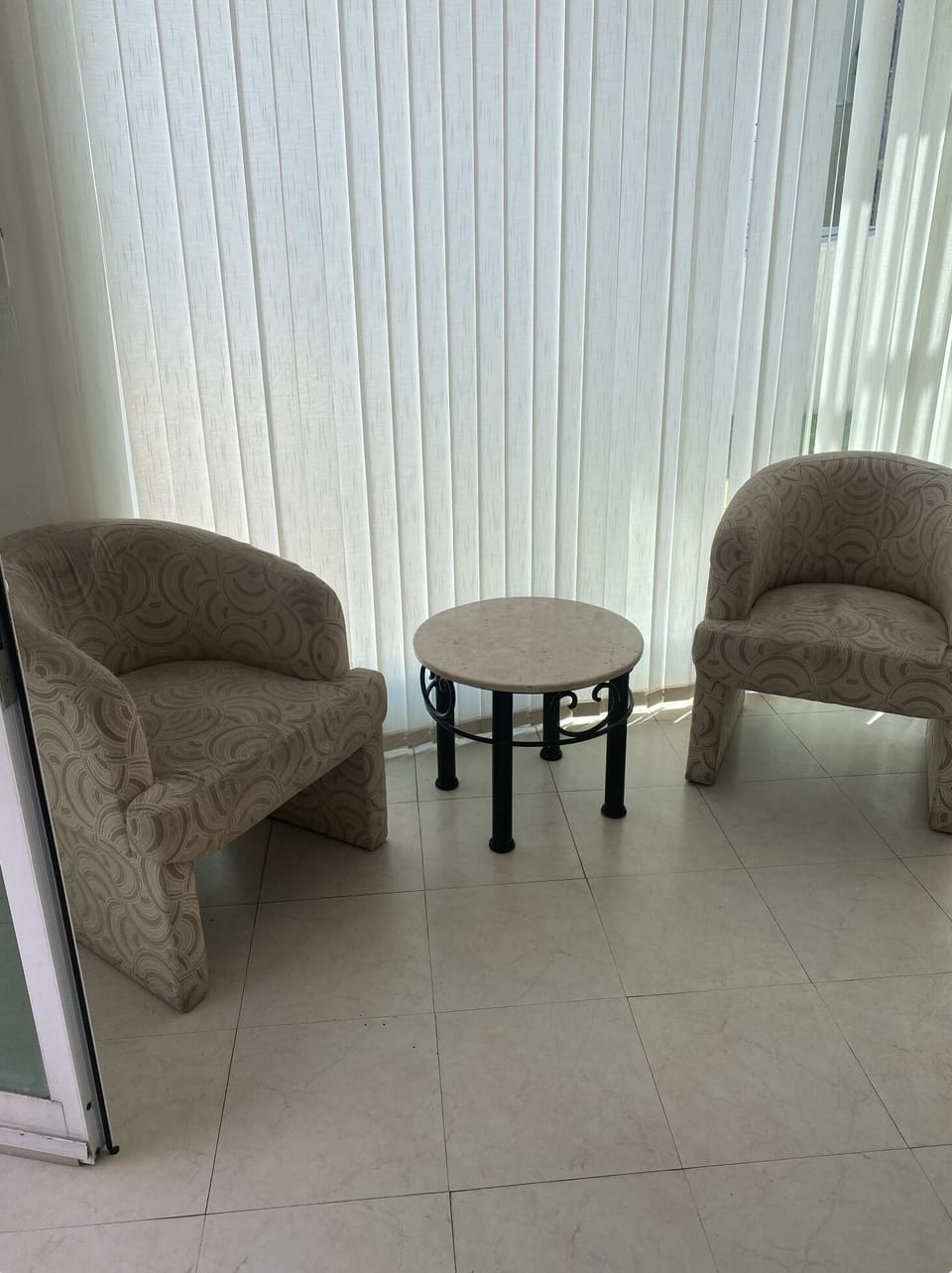 Standard Room | Living area | Flat-screen TV