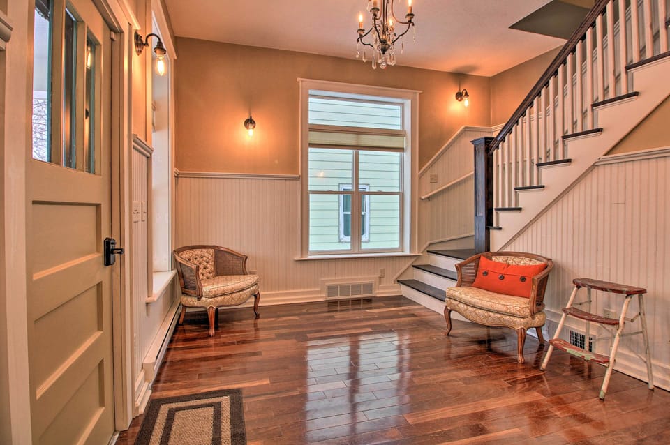 House (2 Bedrooms) | Interior