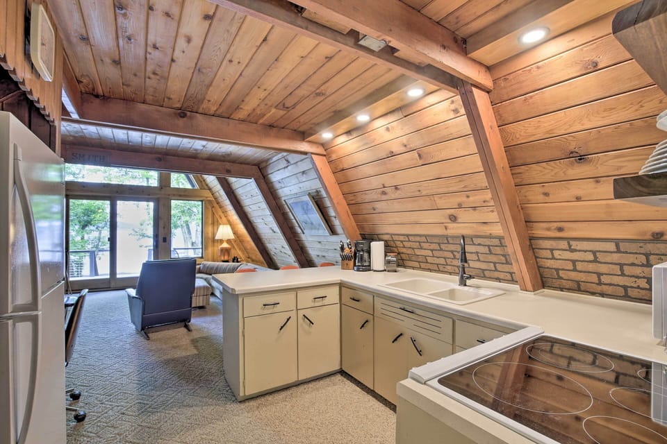 Cottage (2 Bedrooms) | Interior