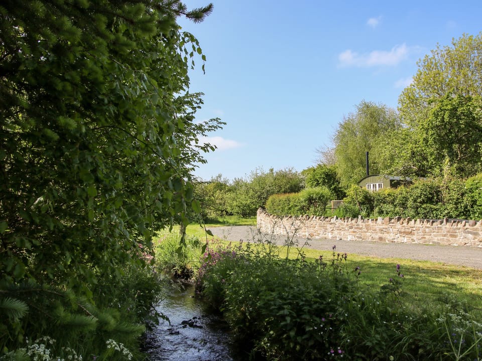 Cottage | Property grounds