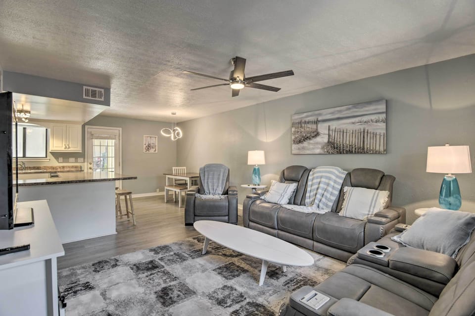 Apartment (2 Bedrooms) | Front of property