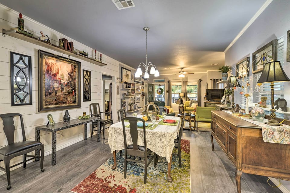 Cottage (2 Bedrooms) | Interior