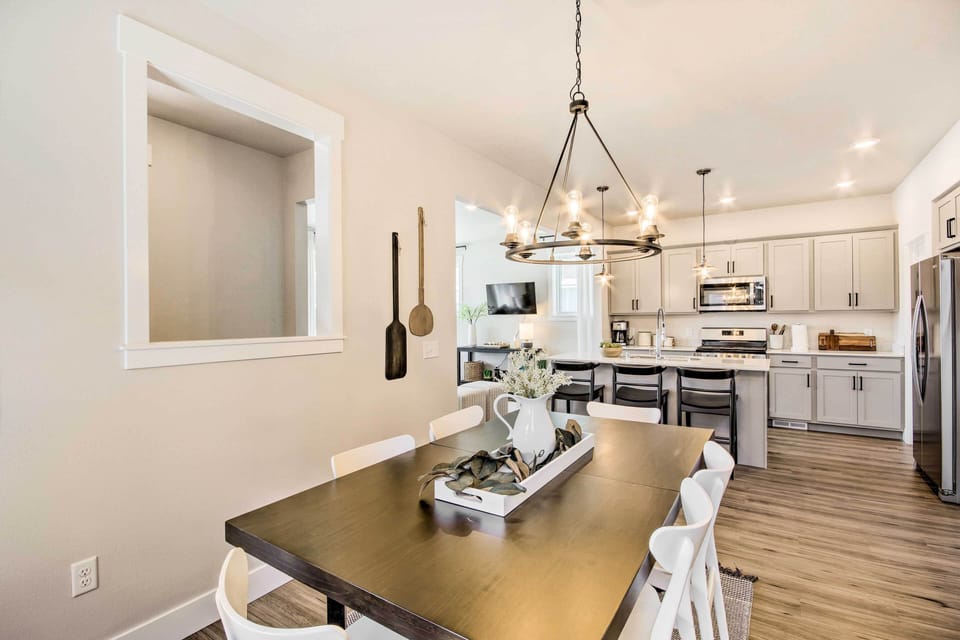 House (3 Bedrooms) | Interior