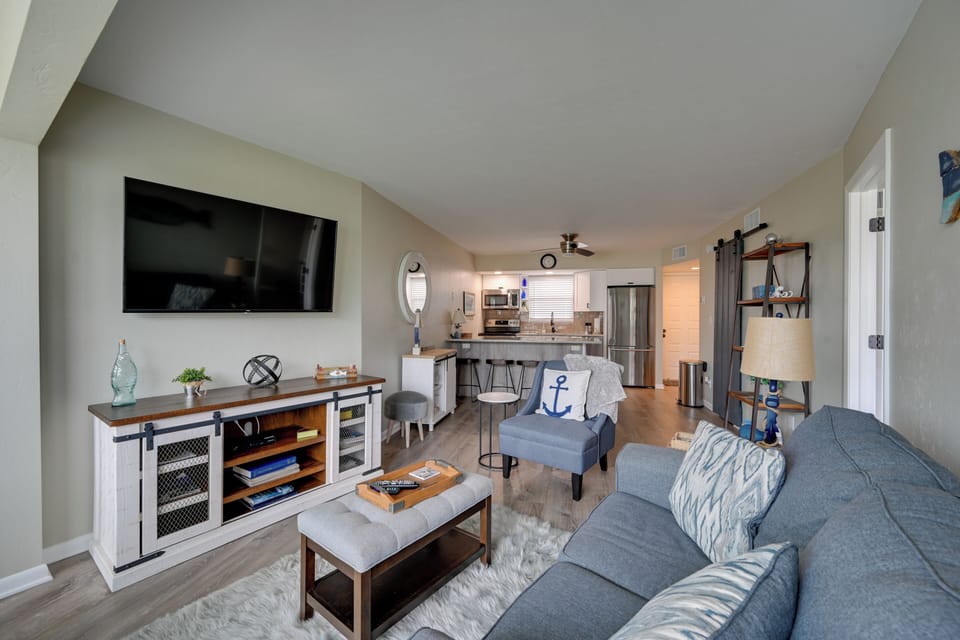 Apartment (1 Bedroom) | Interior